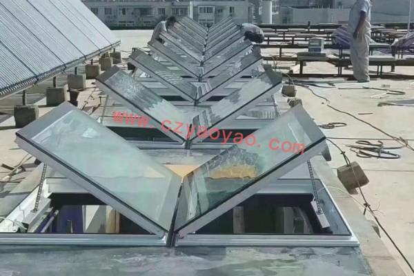 家用的電動開窗器與工程用的電動開窗器有區(qū)別嗎