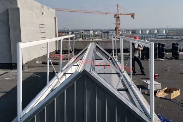 一字型電動(dòng)采光排煙天窗常見的問題有哪些?